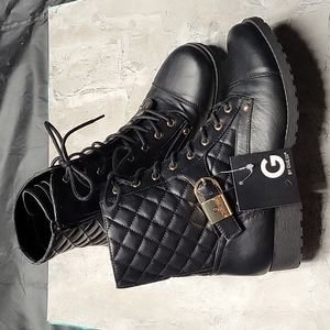 G by guess ggbyson size 9 quilted combat boots